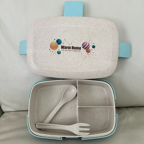 Bento Lunch Box 3 Compartment Kids Lunch Container with FORK AND SPOON - Picture 1 of 2